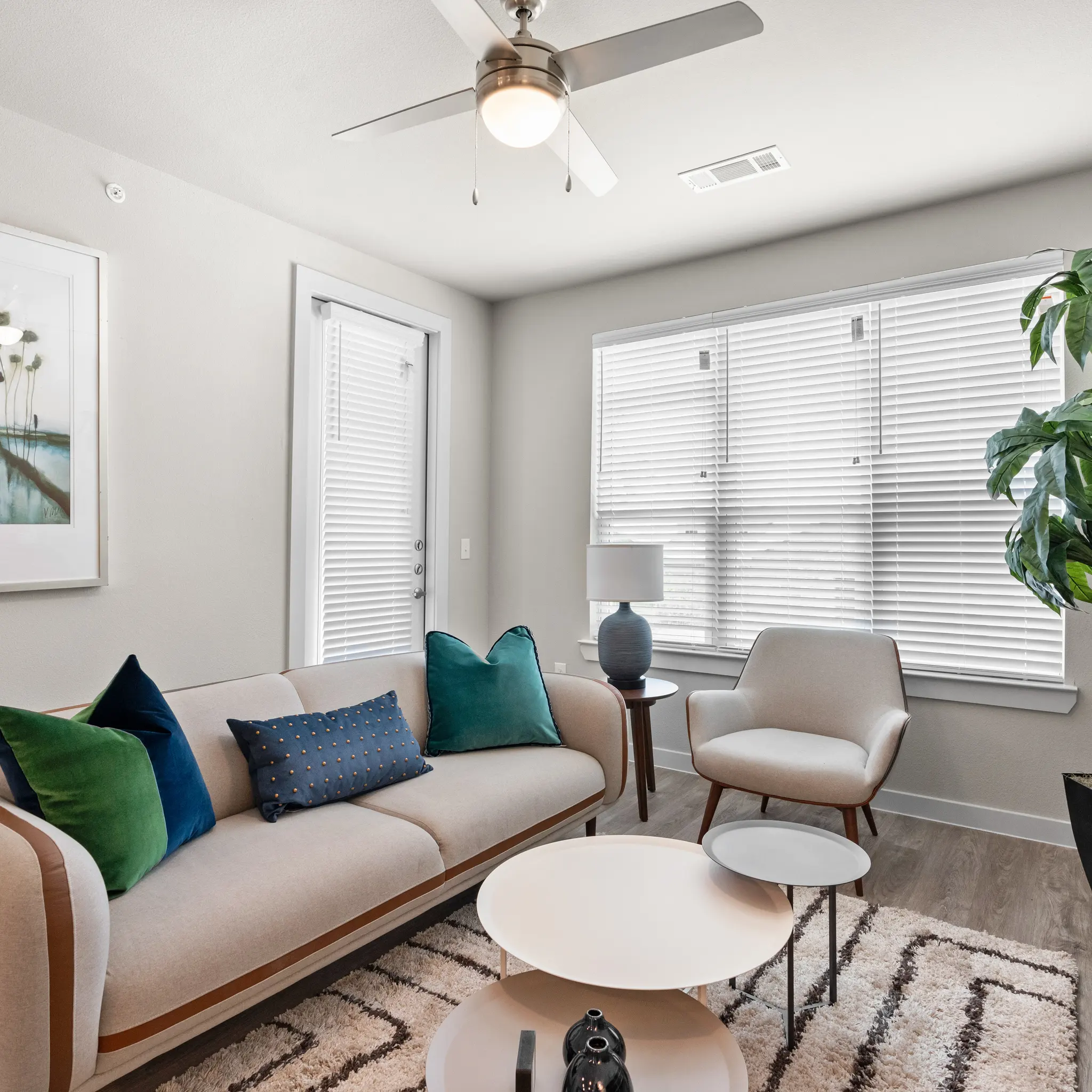 Minimalist vs. Maximalist Luxury | Neuhaus Apartments